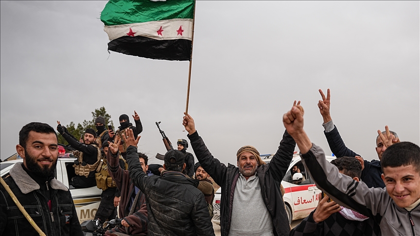 Banorët mirëpresin forcat siriane të sigurisë në qytetin Hasakah