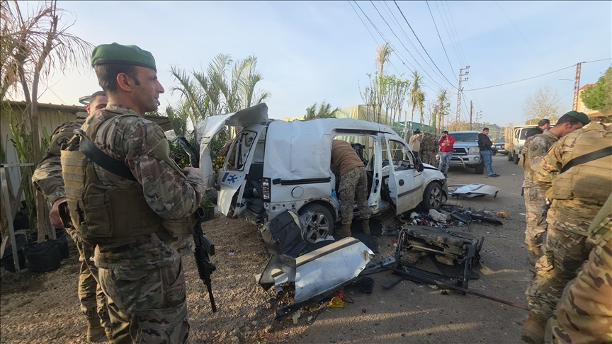 مقتل لبناني وجرح 8 في غارتين إسرائيليتين جنوبي البلاد 