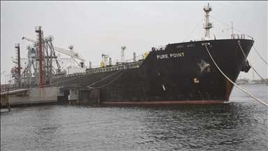 Suecia: La UE acuerda “reducir el tope del precio del crudo ruso transportado por mar a USD 44,10 el barril”