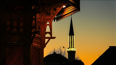 Muslimani u Sarajevu obilježili Lejletul-berat, noć oprosta i sudbine