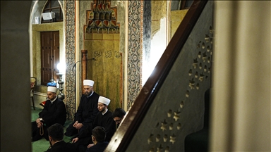 Myslimanët në Sarajevë shënojnë Natën e Beratit