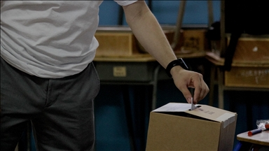 Kosta Rika'daki devlet başkanı seçiminde iktidarın adayı Fernandez önde gidiyor