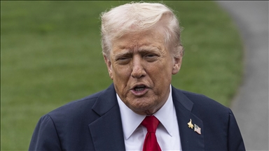 Donald Trump annonce un nouvel accord commercial avec l’Inde, avec une baisse des droits de douane réciproques à 18 %