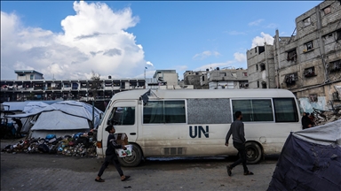 موظفو "الأونروا" بغزة يخوضون "نزاع عمل مفتوح" ضد قرارات الفصل