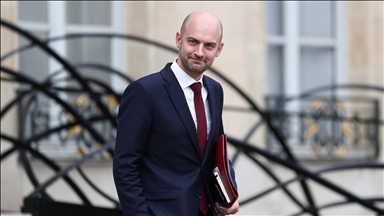 Jean-Noël Barrot appelle la Russie à renoncer à ses « prétentions maximalistes »