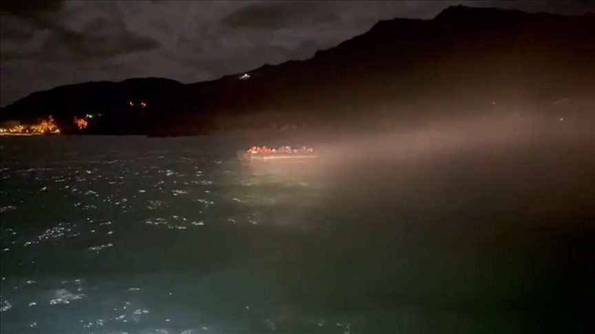 دستگیری 22 مهاجر غیرقانونی در چاناک‌قلعه