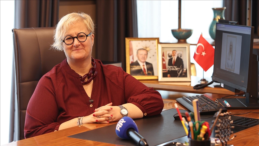 Türkiye'nin Dakar Büyükelçisi Nur Sağman, AA'nın "Yılın Kareleri" oylamasına katıldı