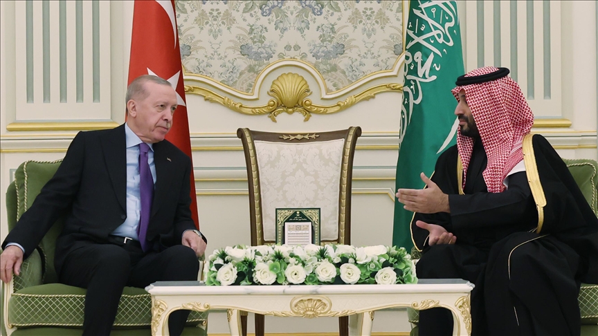 Президент Турции встретился с наследным принцем Саудовской Аравии