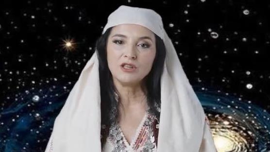 Виртуелната министерка Диела во владиниот Кабинет на Албанија доби награда во ОАЕ