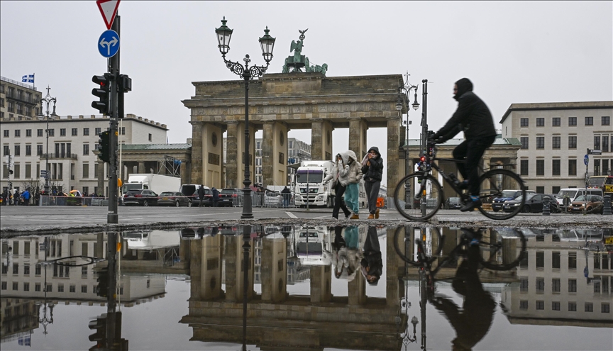 Најмалку 17,6 милиони луѓе во Германија изложени на ризик од сиромаштија
