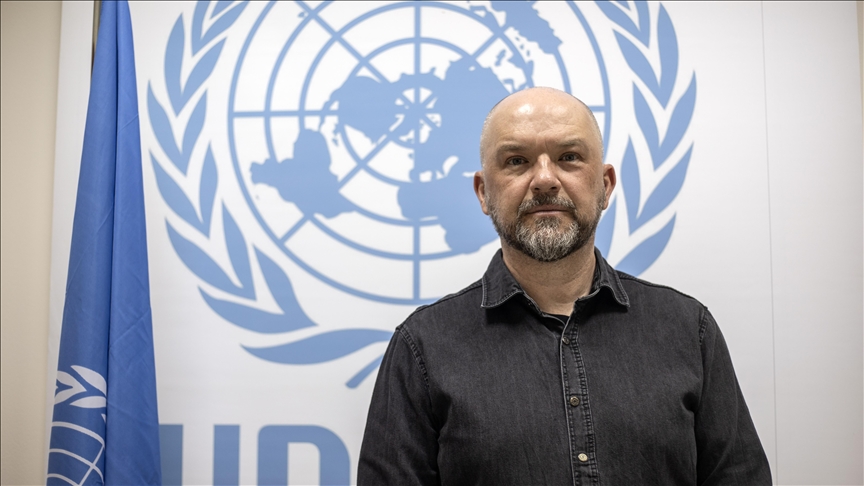 سخنگوی آنروا خواستار ورود کمک‌های انسانی از طریق گذرگاه مرزی رفح شد