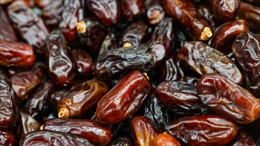 France: à l’approche du mois de Ramadan, la campagne BDS appelle au boycott des dattes israéliennes