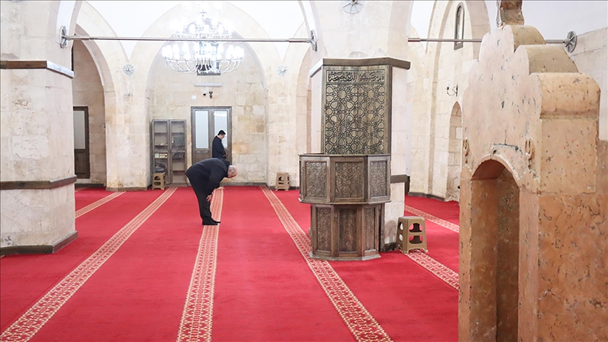 Şanlıurfa'da depremde hasar gören ecdat yadigarı 15 cami yeniden ibadete açıldı