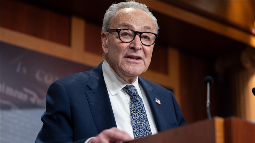 US Senate minority leader calls for nationwide body cameras for federal immigration agents 