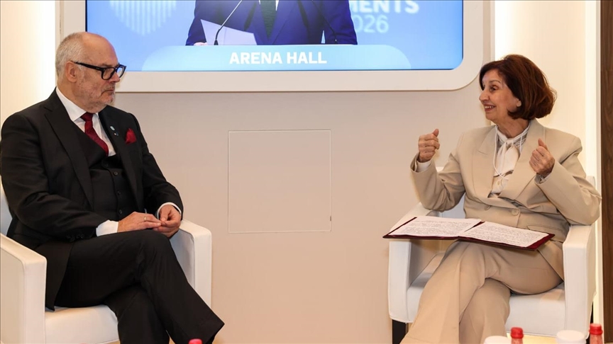 Presidentja Siljanovska Davkova në Dubai zhvilloi takim me presidentin e Estonisë  Alar Karis