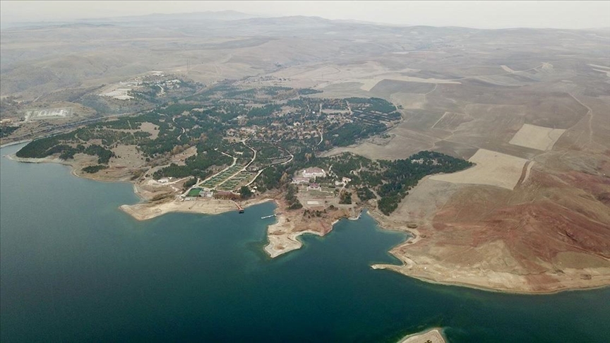 Son 65 yılın en kurak illeri arasında yer alan Kırşehir'de bilinçli su tüketimi uyarısı