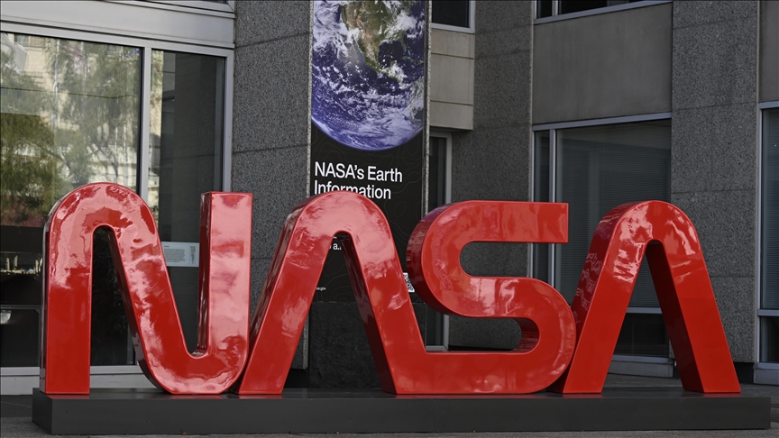 NASA, Ay'a dönüş programı kapsamında yürütülen "Artemis II"nin fırlatılmasını marta erteledi