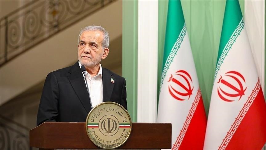 Президент Ирана дал указание главе МИД возобновить переговоры с США