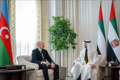 Президенты Азербайджана и ОАЭ обсудили отношения между странами