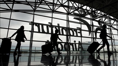 Obilan snijeg prizemljio desetine letova na najprometnijem aerodromu u Njemačkoj