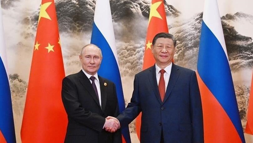 شي جين بينغ: الصين وروسيا دولتان كبيرتان مسؤولتان ويجب أن تعملا معا
