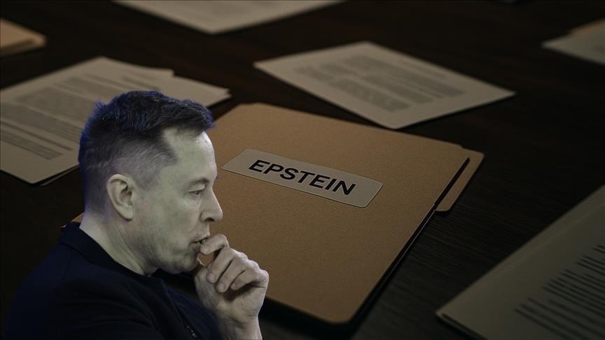 2 tech billionaires clash online about ties to Jeffrey Epstein