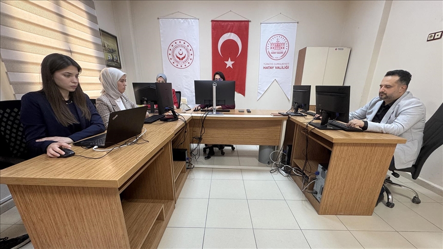 Hatay'da kimsesiz çocukların dijital platformdan ilettiği 8 bin 500'den fazla talebi karşılandı