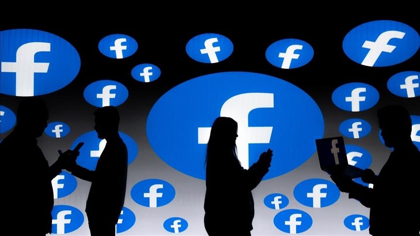 Facebook исполнилось 22 года