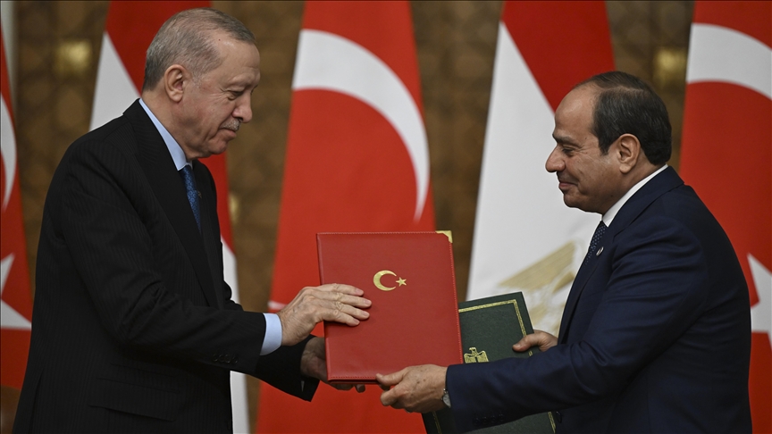Erdogan met en avant la coopération entre la Türkiye et l’Égypte sur Gaza, la Libye et les enjeux régionaux 