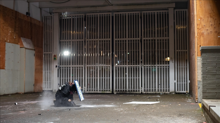 US immigration agency buys facilities to expand nationwide detention capacity