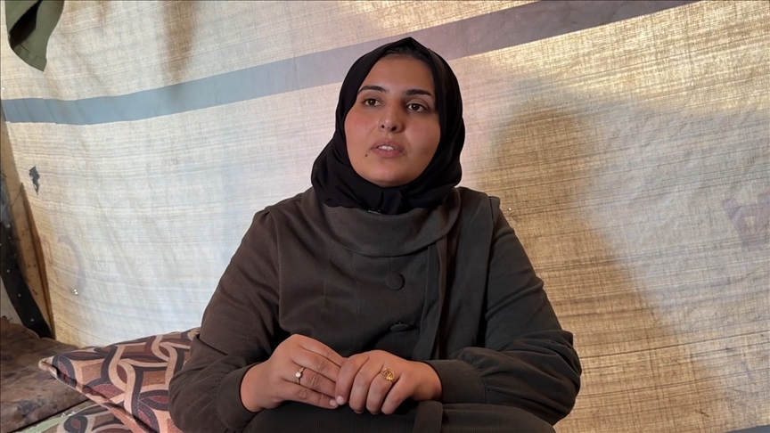 Gazze'ye dönerken İsrail askerlerince gözleri bağlanarak sorgulanan Filistinli anne yaşadığı işkenceyi anlattı: