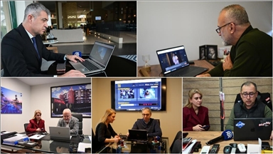 Antalya'daki turizmciler AA'nın "Yılın Kareleri" oylamasına katıldı