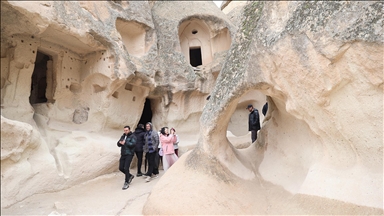 Kapadokya'daki Zelve ve Paşabağı ören yerleri geçen yıl 1,2 milyon ziyaretçi ağırladı