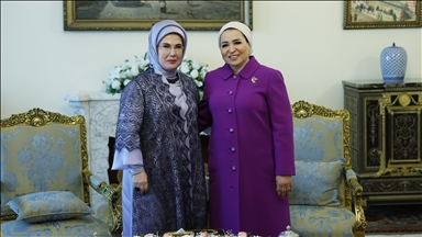Turkish first lady meets her Egyptian counterpart in Cairo