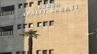 Eski Nilüfer Belediye Başkanı Erdem hakkındaki iddianamede "rüşvet" iddialarına ilişkin yazışmalar yer aldı