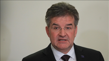 Univerzitet Crne Gore razmatra oduzimanje počasne titule Lajčaku zbog Epsteinovih fajlova