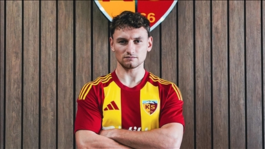 Kayserispor, Rus golcü Fedor Chalov'u transfer etti