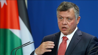 Jordan king, Egyptian army chief discuss strengthening defense cooperation