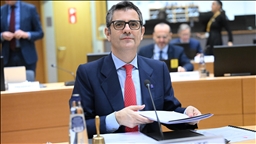 El ministro de Justicia de España acusa a Elon Musk de ser un “milmillonario depredador” que amenaza la democracia