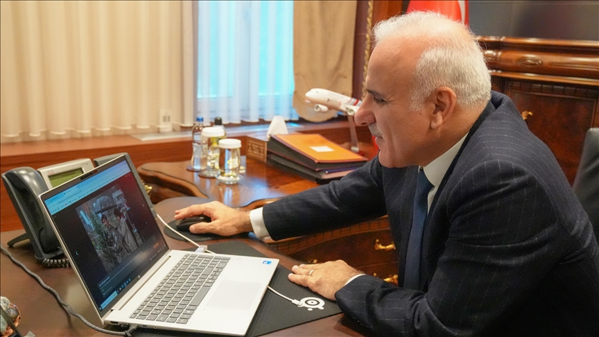 Diyarbakır Valisi Murat Zorluoğlu, AA'nın "Yılın Kareleri" oylamasına katıldı