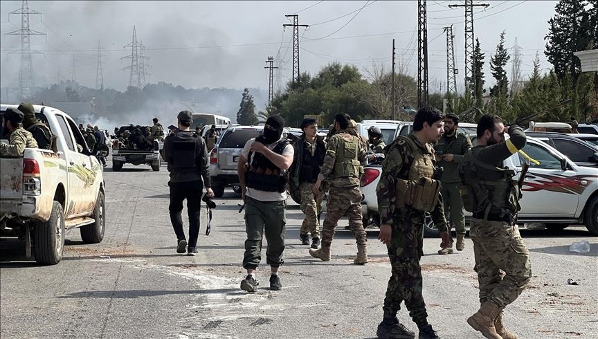 3 Syrian security personnel injured in attacks in Suwayda