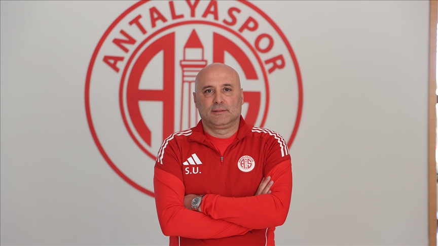 Antalyaspor'da hedef Fatih Karagümrük'ü yenerek ligdeki çıkışını sürdürmek