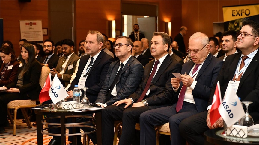 أنقرة.. اجتماع لممثلي صناعات الدفاع والطيران بتركيا وبريطانيا