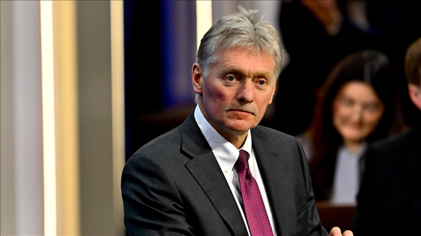 Kremlin declines to comment on Macron aide's reported visit to Moscow