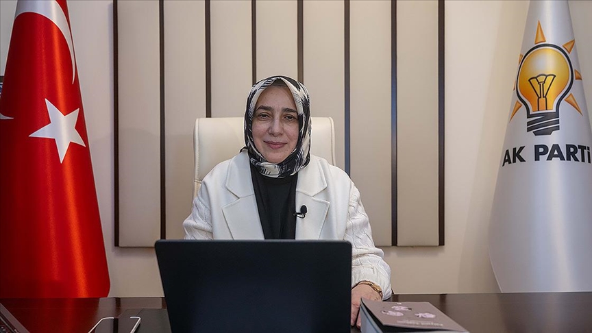 AK Parti Grup Başkanvekili Zengin, AA'nın "Yılın Kareleri" oylamasına katıldı