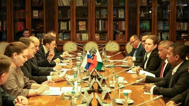Новак: Мадагаскар — важный партнер России в поддержке многополюсного миропорядка