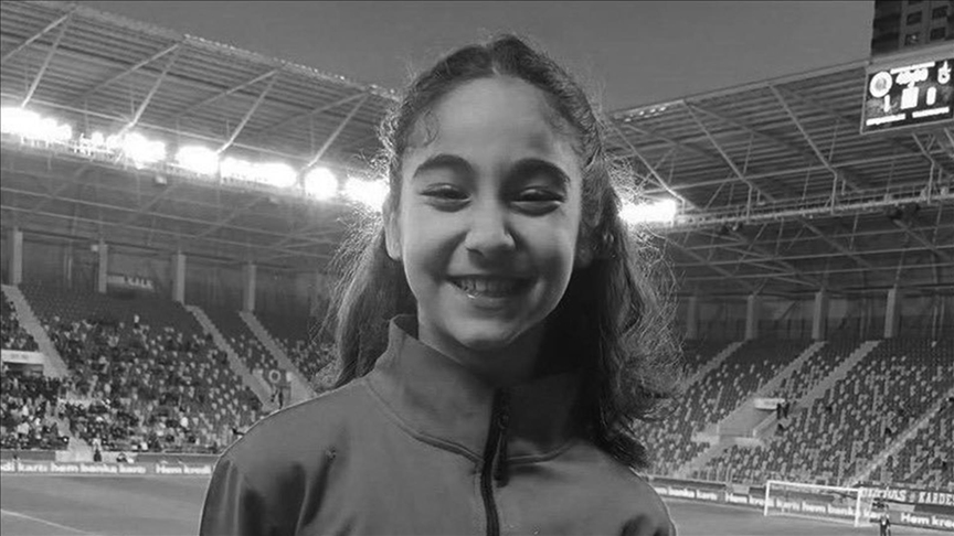 Gençlerbirliği 13 Yaş Altı Kız Takımı'nın futbolcusu Miray Çelik hayatını kaybetti