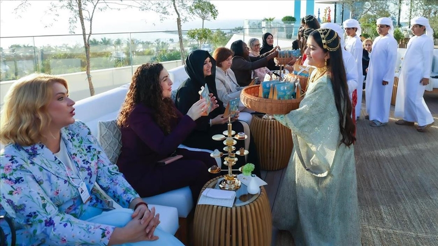 "Kosova dhe Emiratet e Bashkuara Arabe të gatshme për të hapur kapituj të rinj bashkëpunimi"