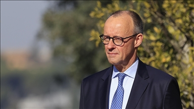 Kancelari gjerman mbërrin në Katar, ndalesa e dytë e turneut në Gjirin Persik