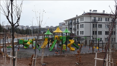 Malatya'da yapılan deprem konutları sosyal donatı ve çevreci yapısıyla dikkati çekiyor